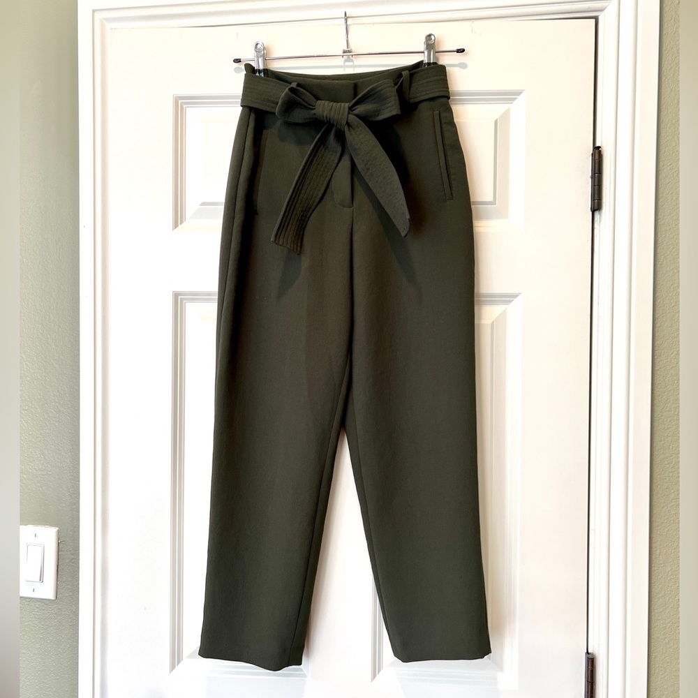 Aritzia Wilfred Olive Green Cropped Dress Pants